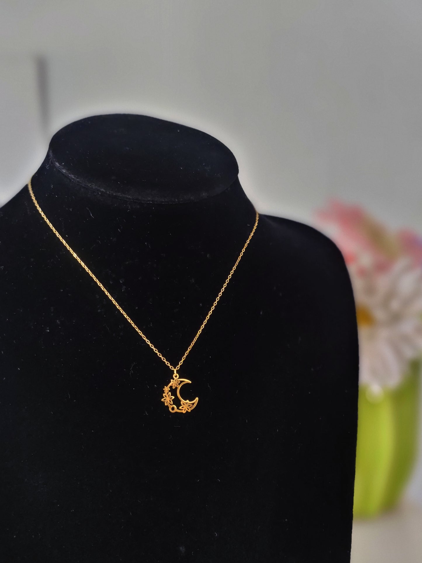 Crescent Simplistic Necklace