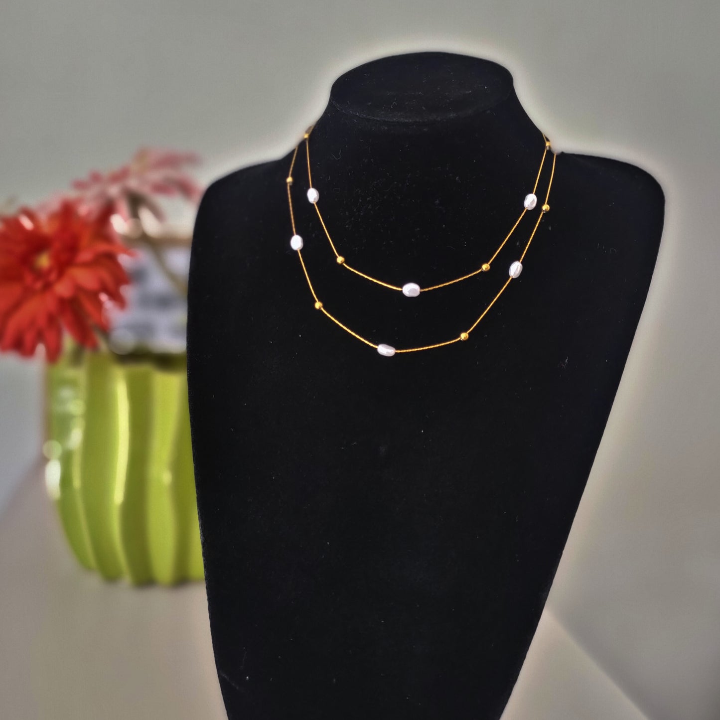 Pearly Champagne Necklace