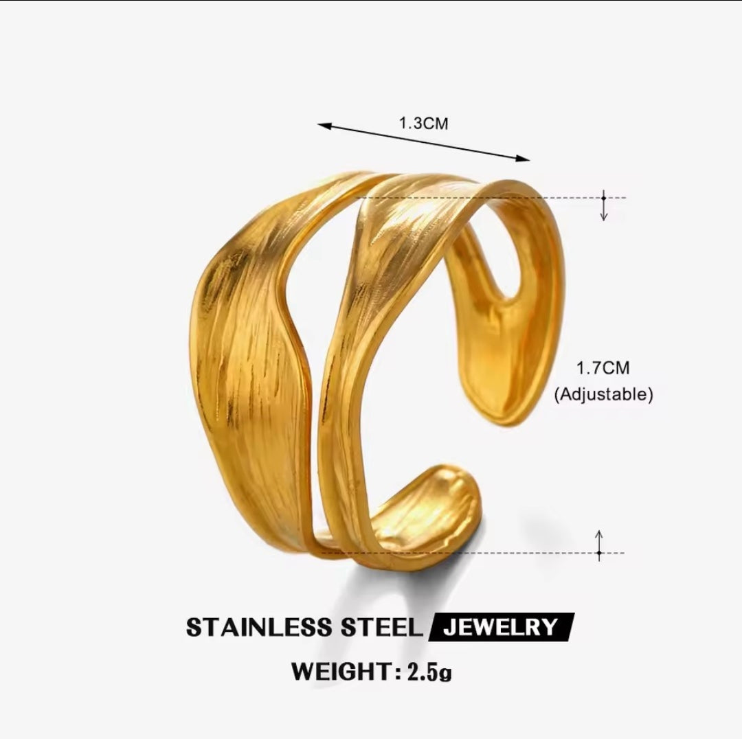 Jones Cocktail Ring