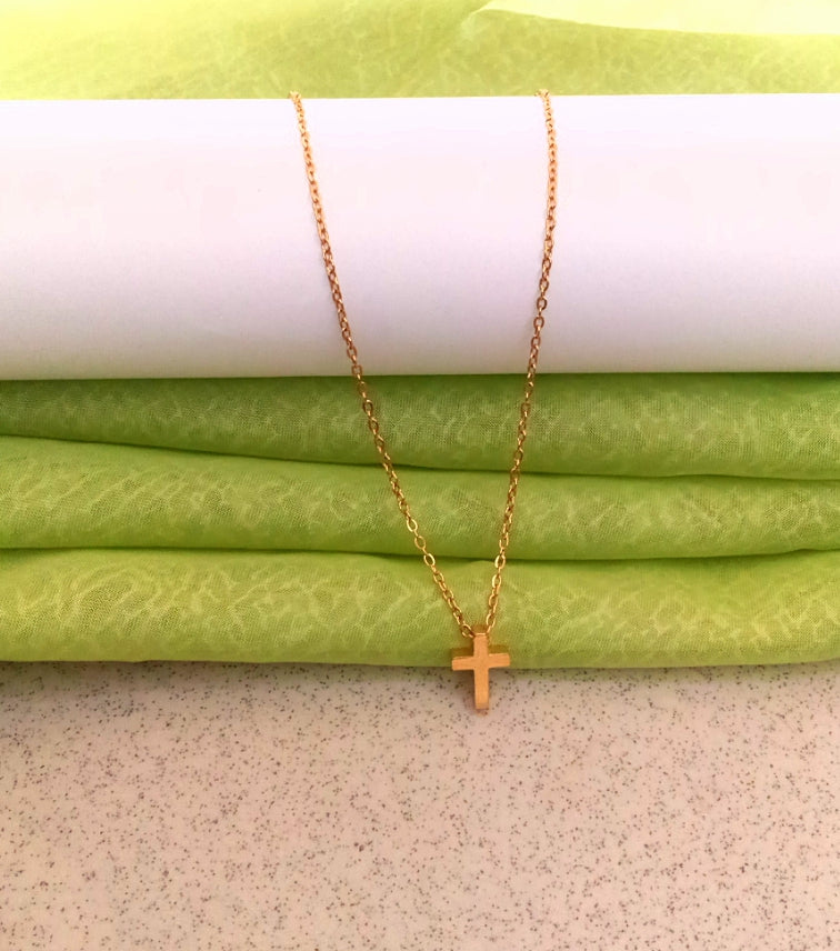 Cross miniature Necklace