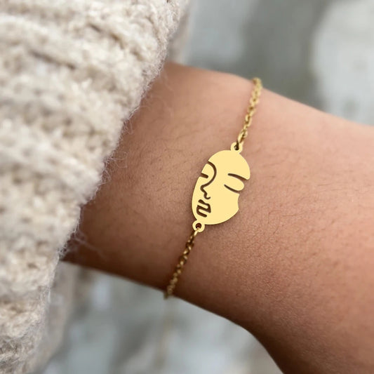 Face Bracelet