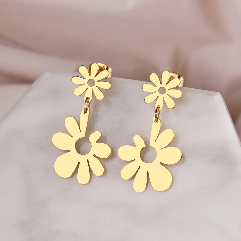 Flower Dangle Earrings