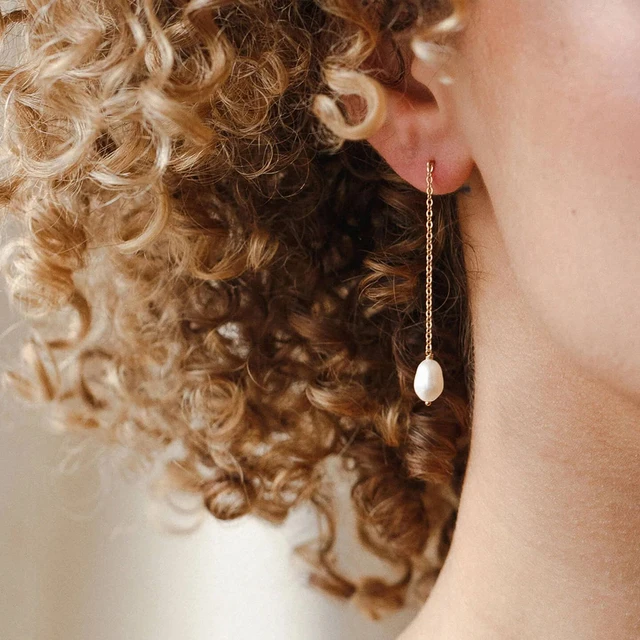 Pearl Dangle Earring