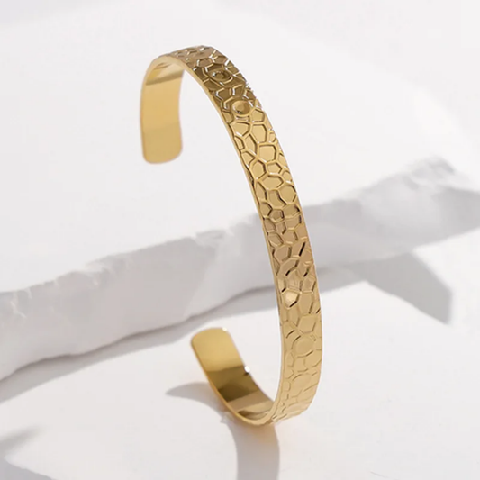 Beachy Bangle