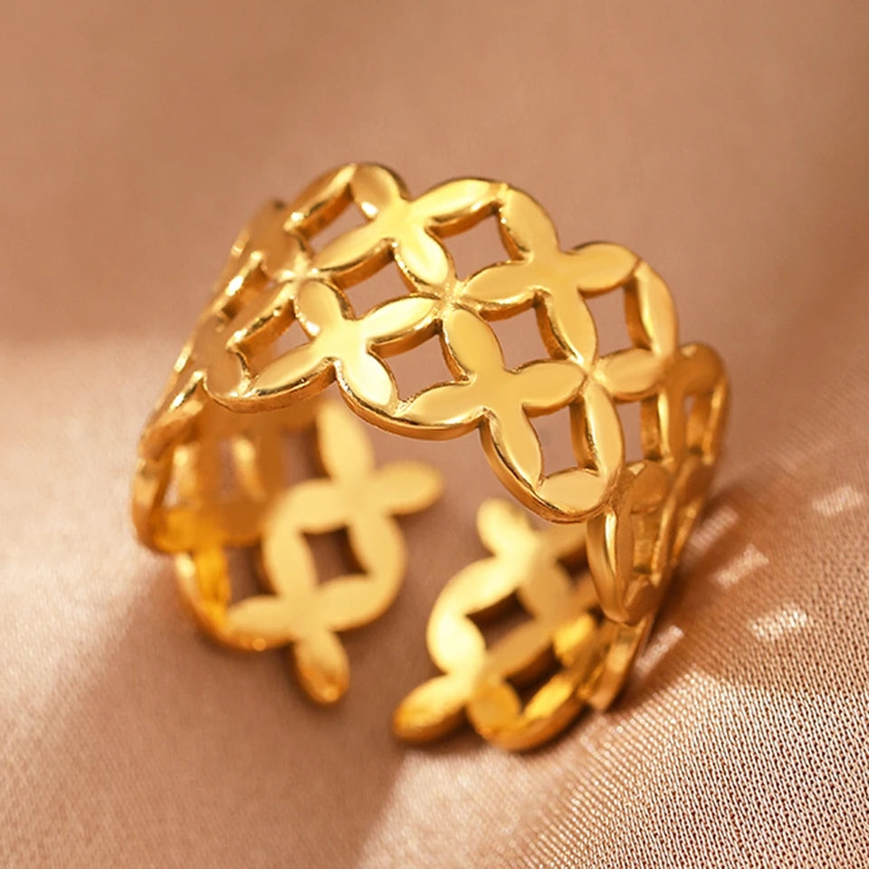 Cleopatra Ring