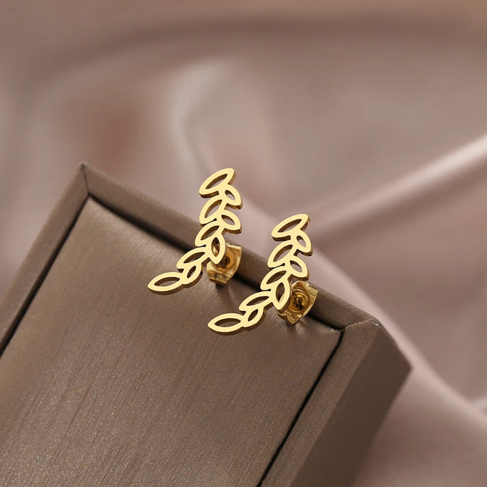 Twig Stud Earring