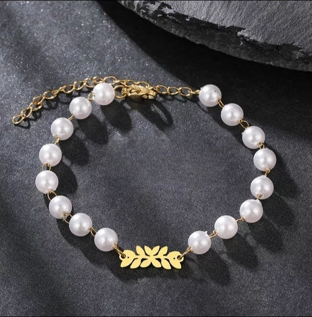 Vine Pearl Bracelet