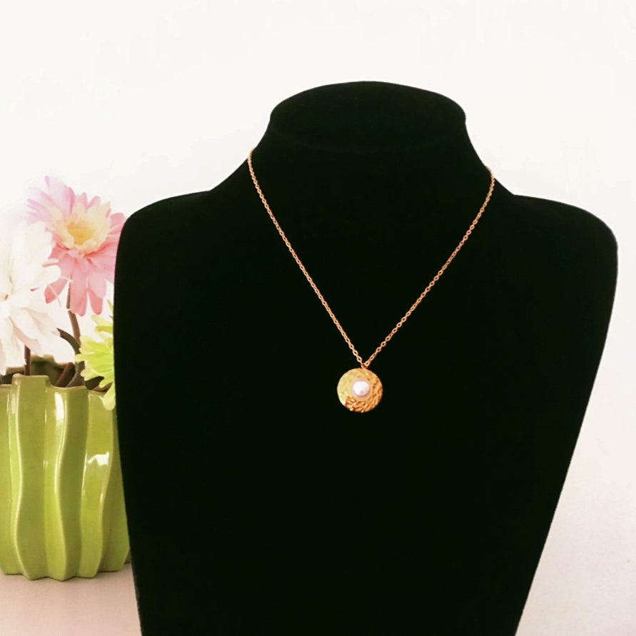 Pearl Regal Necklace