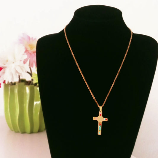 Gleam Cross Necklace