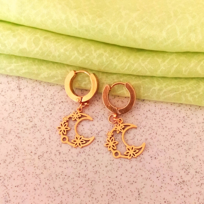Crescent Simplistic Set