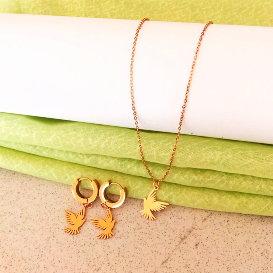 Dove Necklace Set