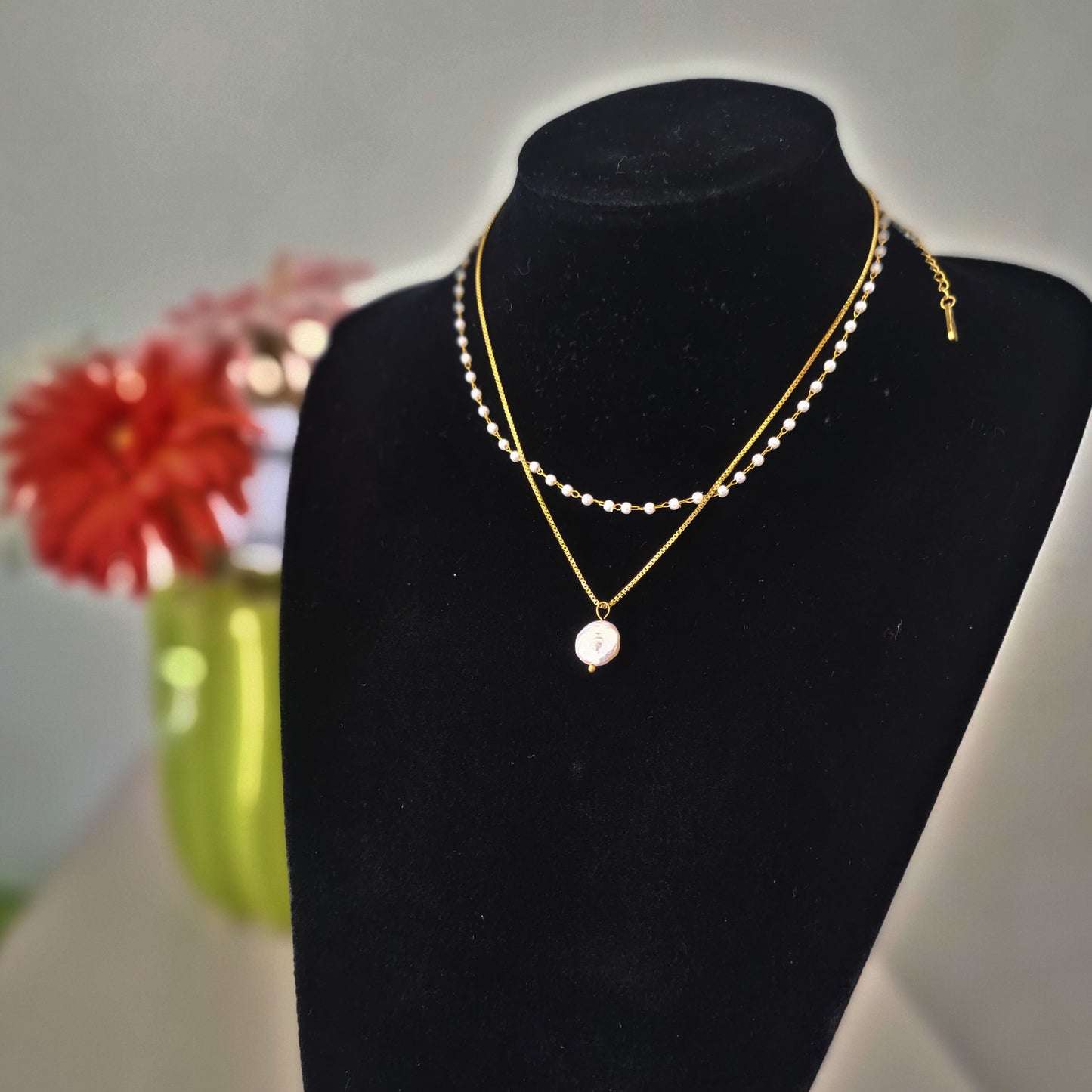 Pearly Dainty Necklace