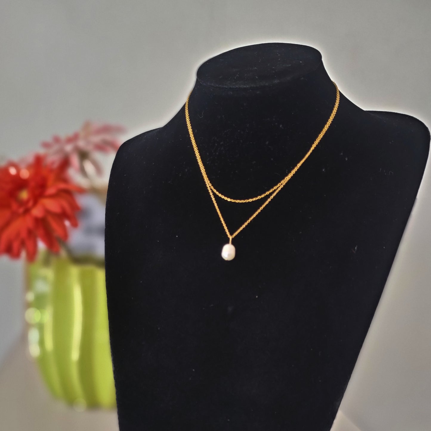 Dainty Pearly Necklace