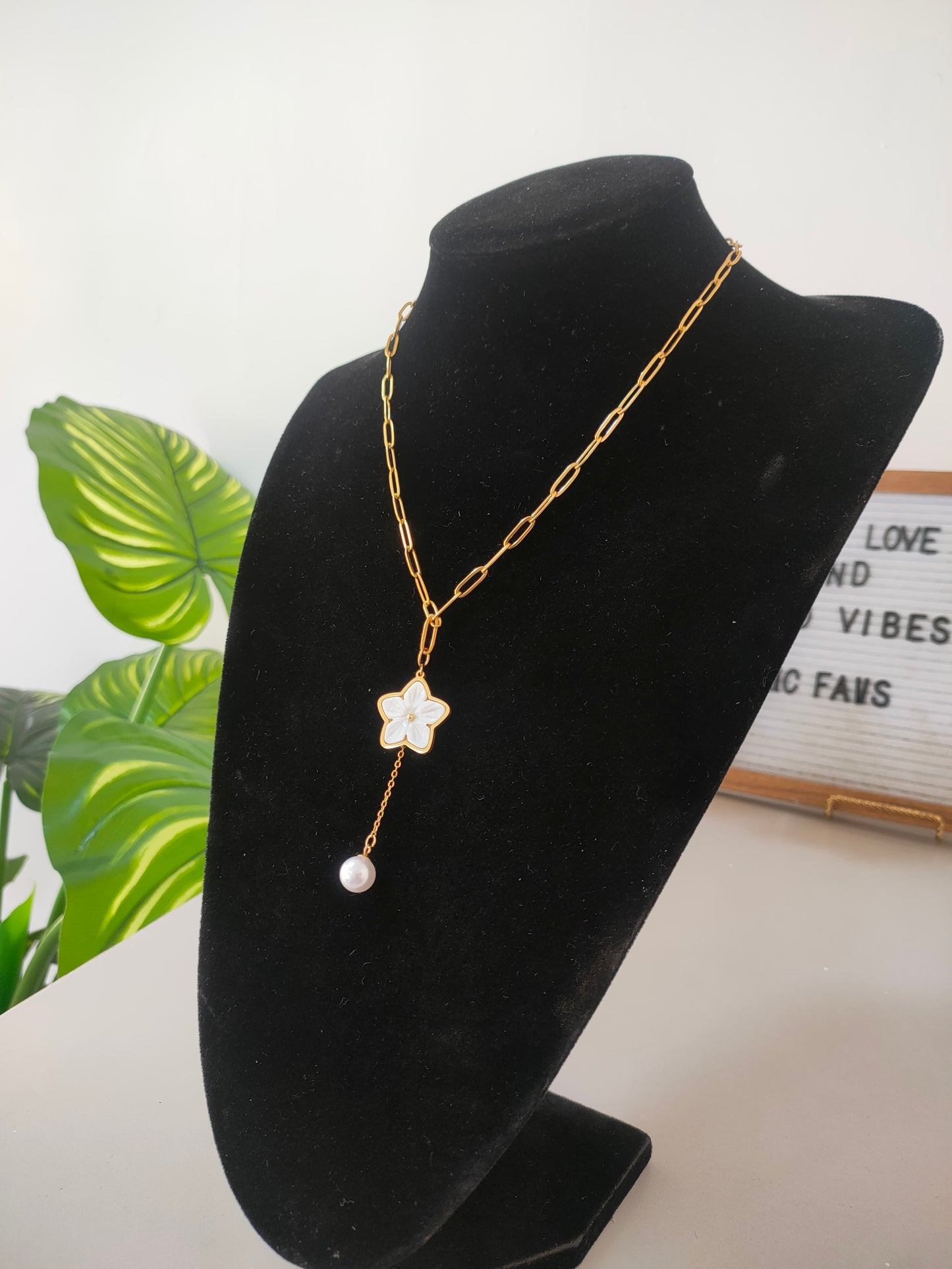 Starry Link Necklace