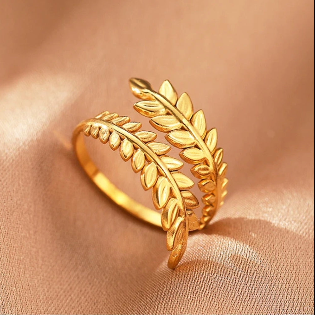 Flower Cocktail Ring