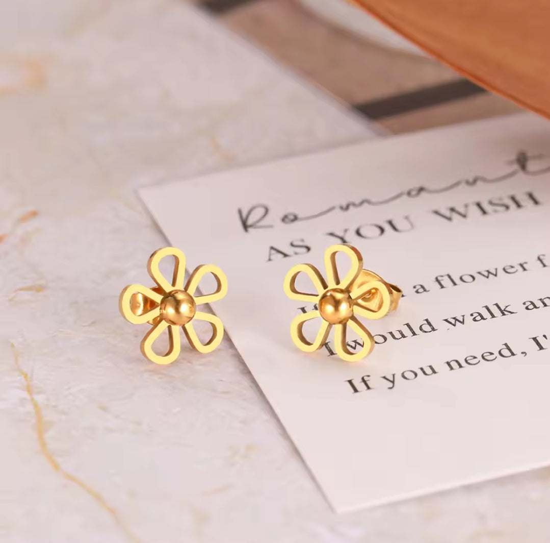 Flower Petals Stud Earrings