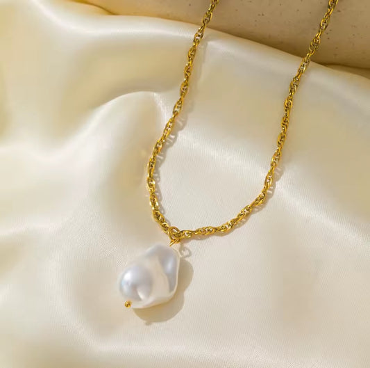 Monstrous Pearly Necklace
