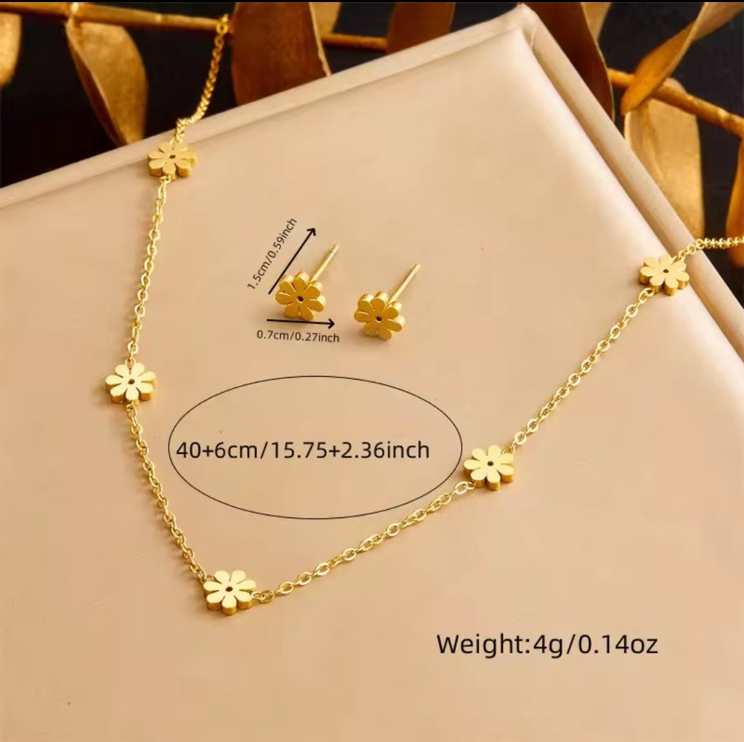 Flower Necklace Set