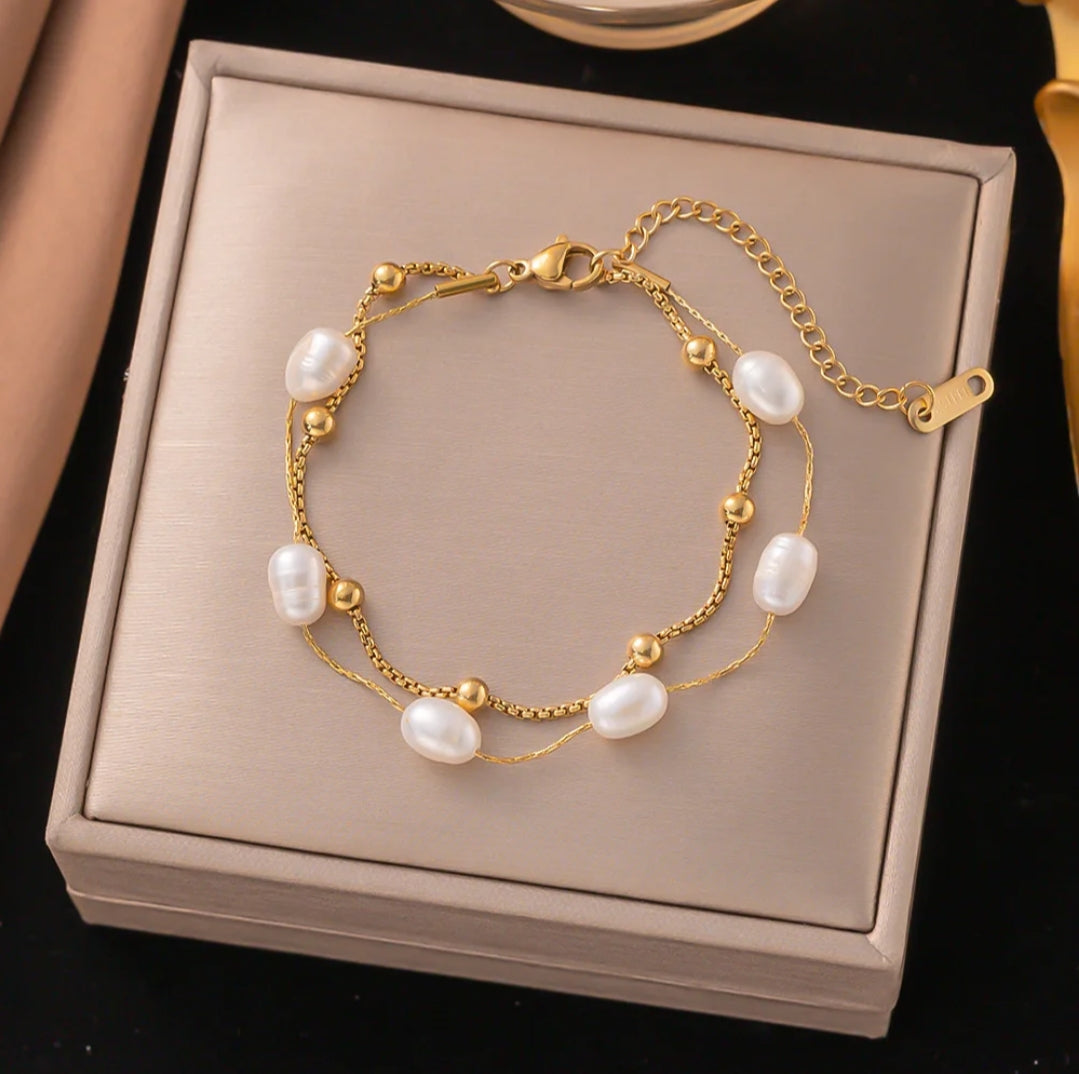 Pearly Luxe Bracelet