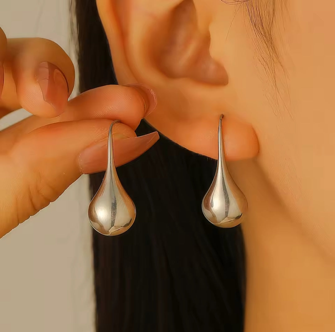 Droplet Earrings