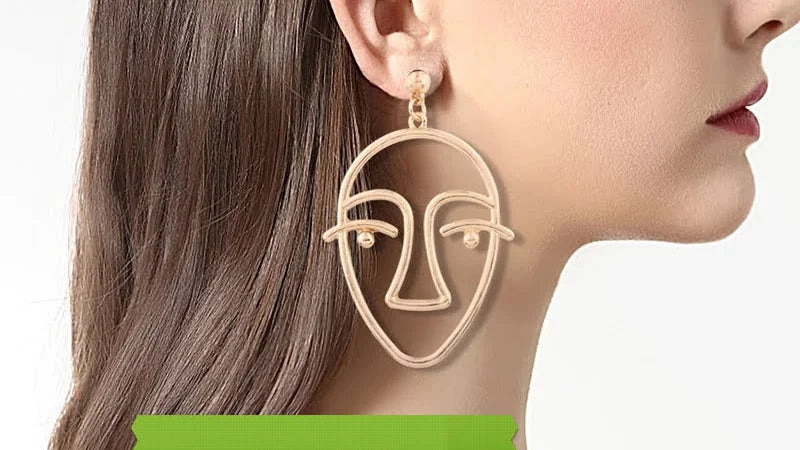 Stunning Face Earring