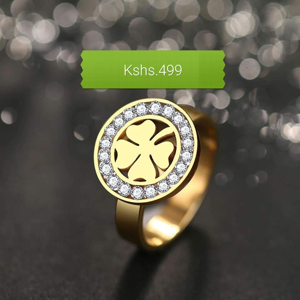 Classy Sassy Ring